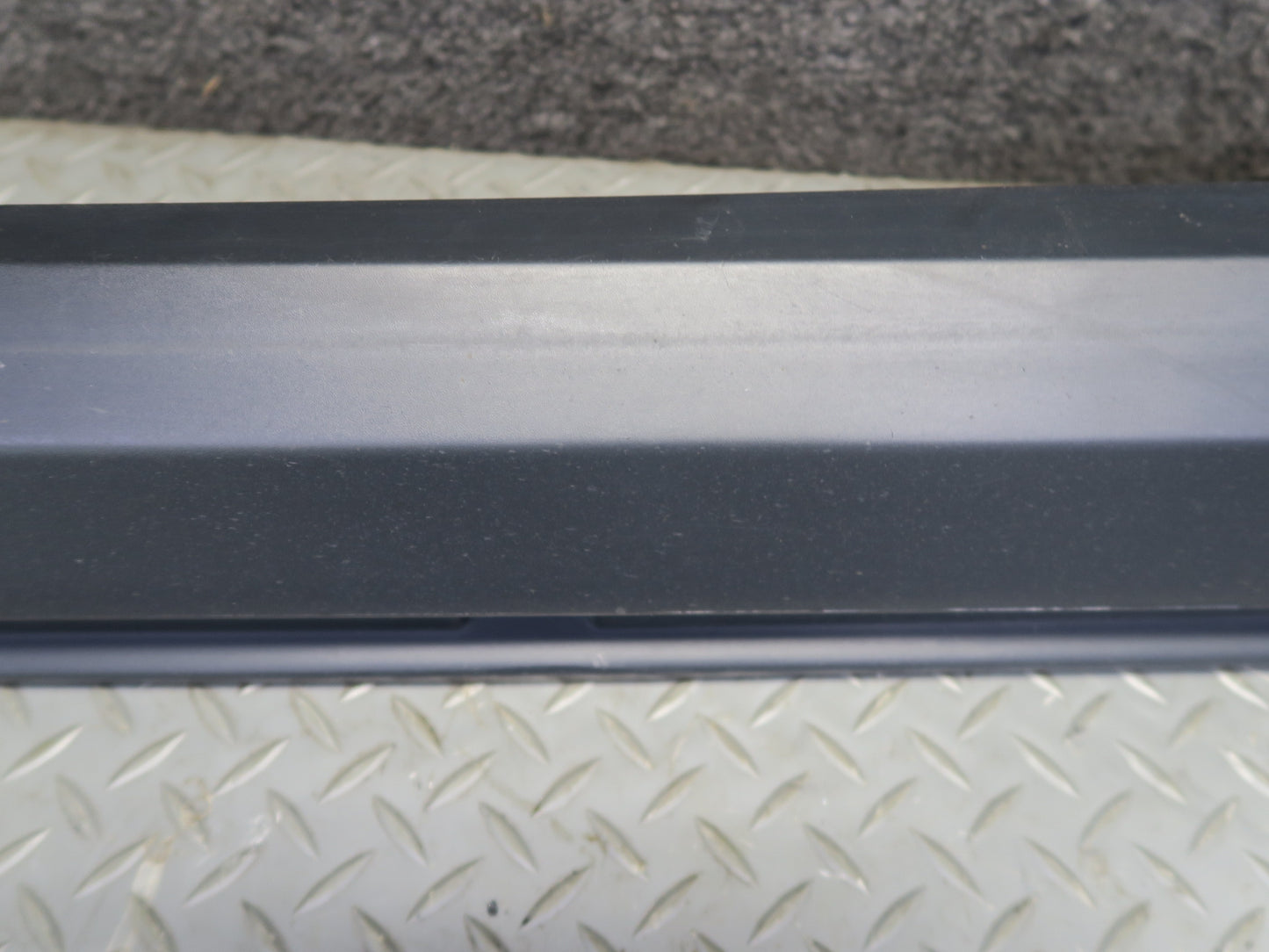 2012-2015 Range Rover Evoque L538 4DR Right Side Skirt Rocker Panel Molding