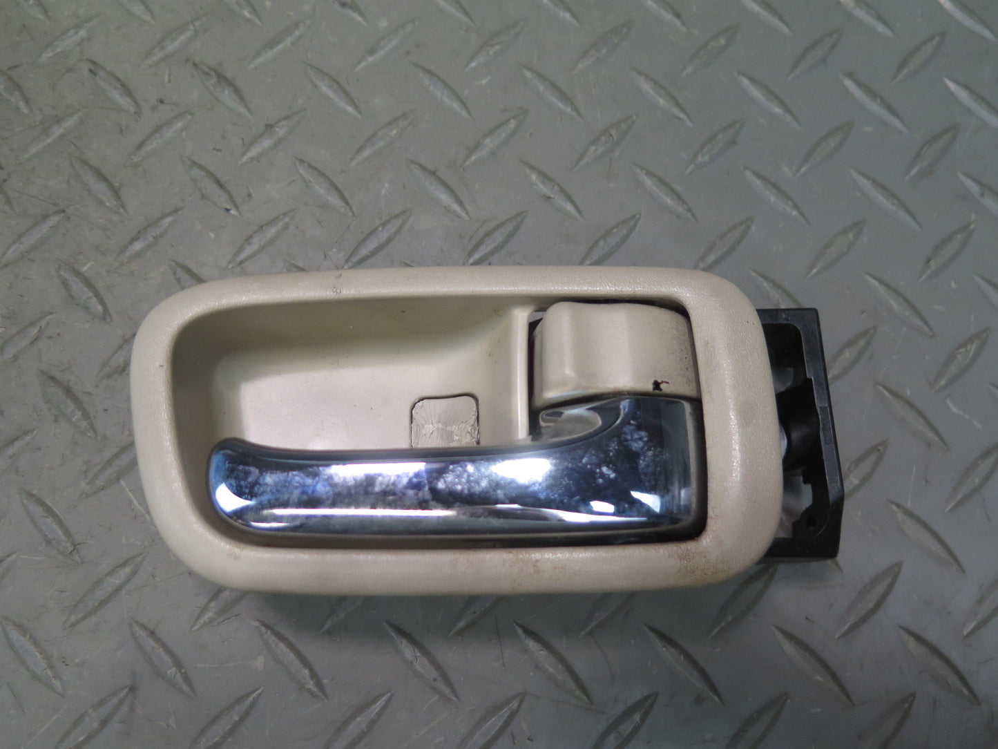01-05 Lexus JCE10L IS300 Set of 4 Front & Rear Door Interior Handle OEM