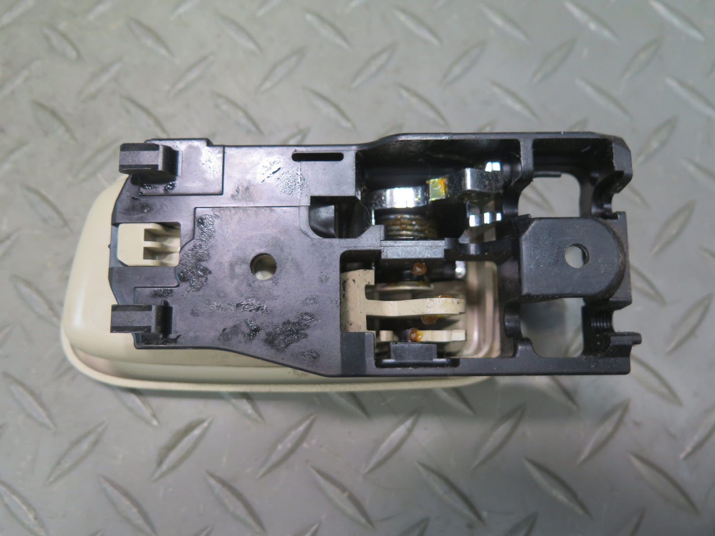 01-05 Lexus JCE10L IS300 Set of 4 Front & Rear Door Interior Handle OEM