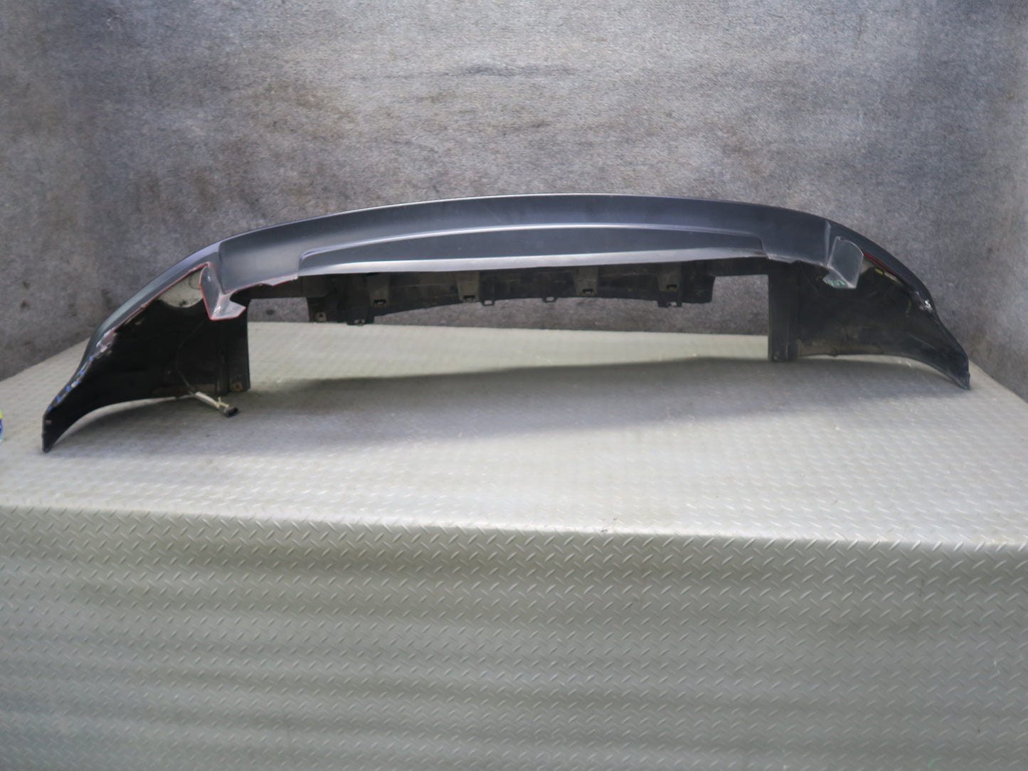 2012-2019 Range Rover Evoque L538 Rear Bumper Cover w PDC Sensors