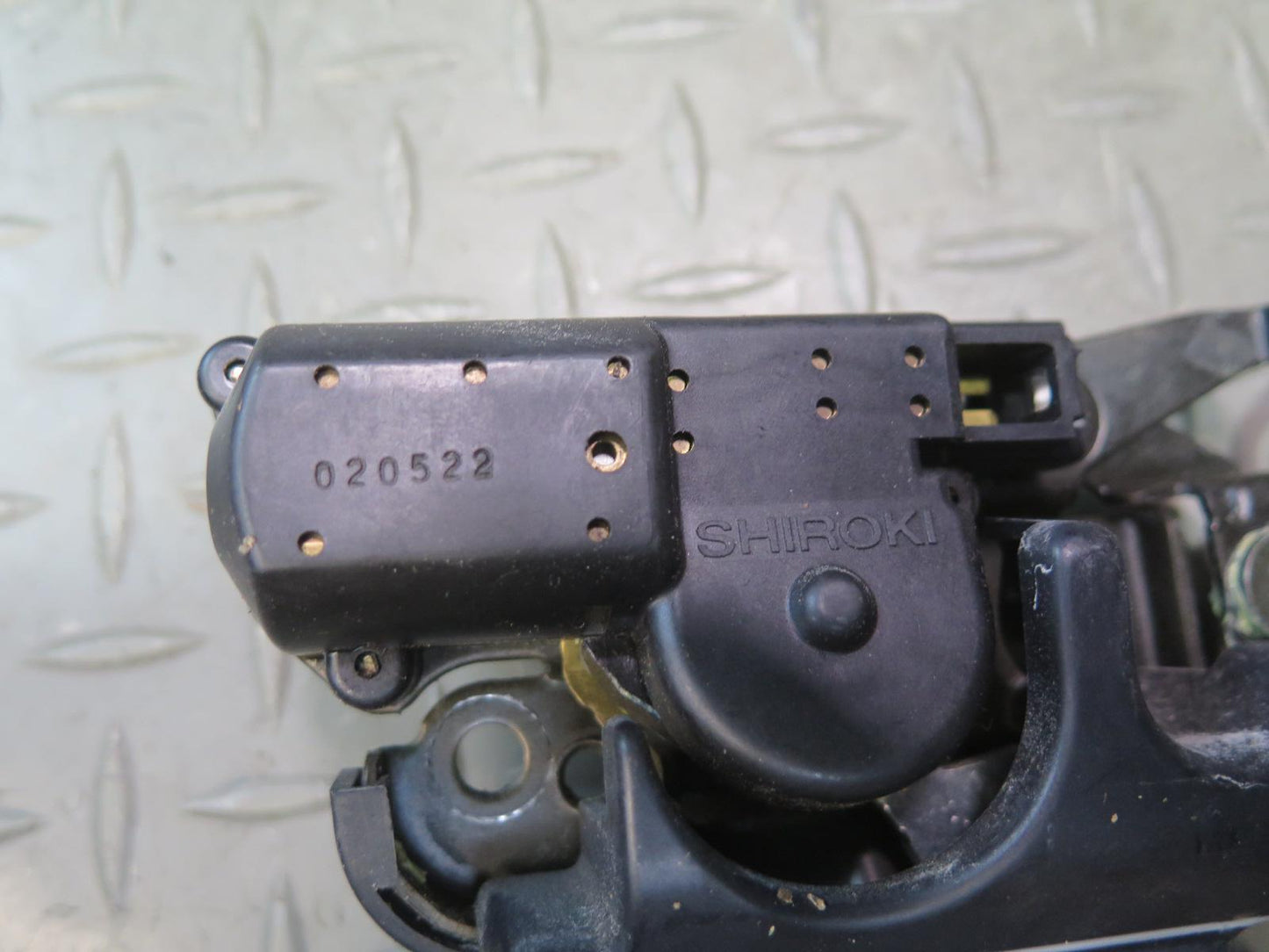 01-05 Lexus IS300 Sedan Rear Trunk Lock Latch Actuator w Release Handle OEM