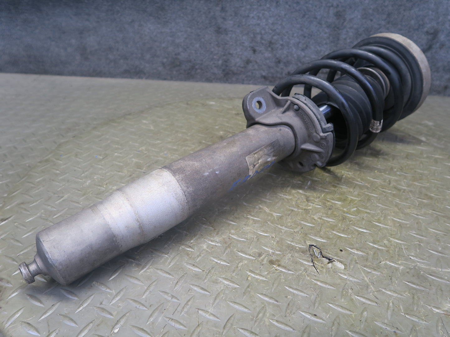2008-2013 BMW E92 M3 Coupe Front Right Pass Side Shock Strut Absorber