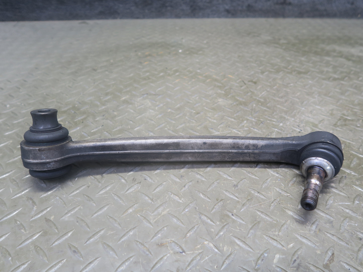 2008-2013 BMW E90 E92 E93 M3 Front Right Suspension Lower Control Arm Set of 2
