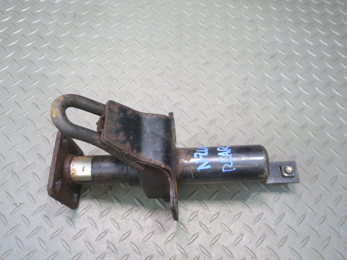 79-83 Datsun Nissan 280ZX S130 Rear Bumper Impact Shock Absorber Set OEM