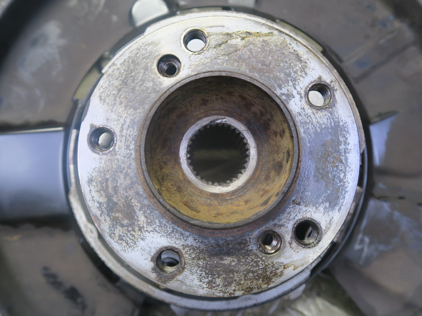 2008-2013 BMW E90 E92 E93 M3 Rear Left Side Spindle Knuckle Wheel Hub Bearing