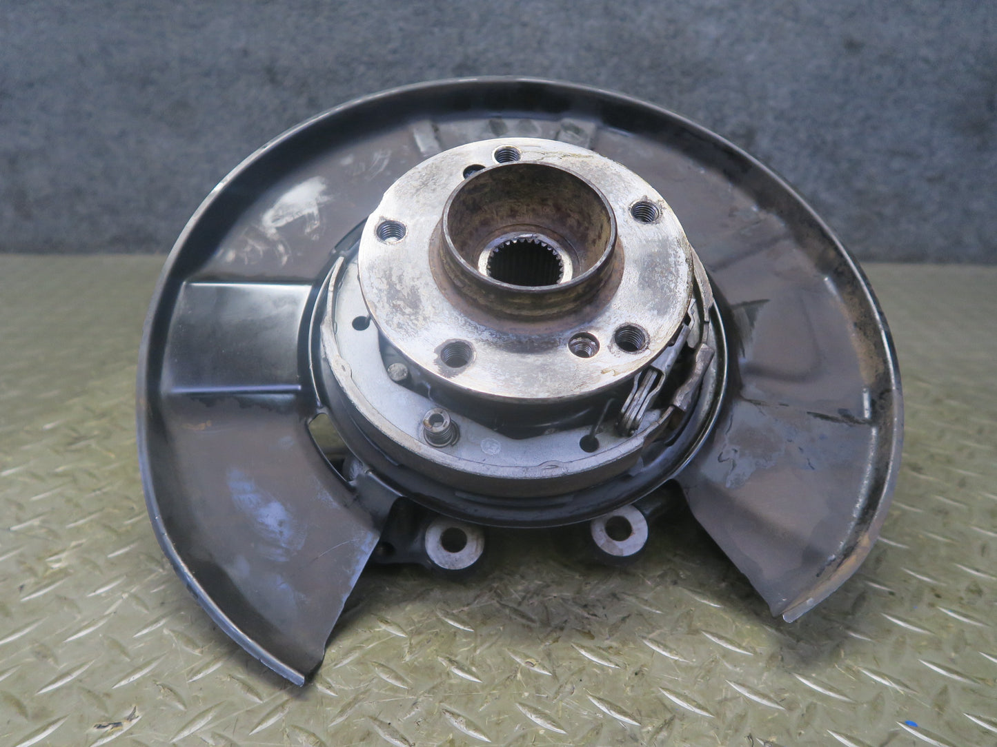 2008-2013 BMW E90 E92 E93 M3 Rear Left Side Spindle Knuckle Wheel Hub Bearing