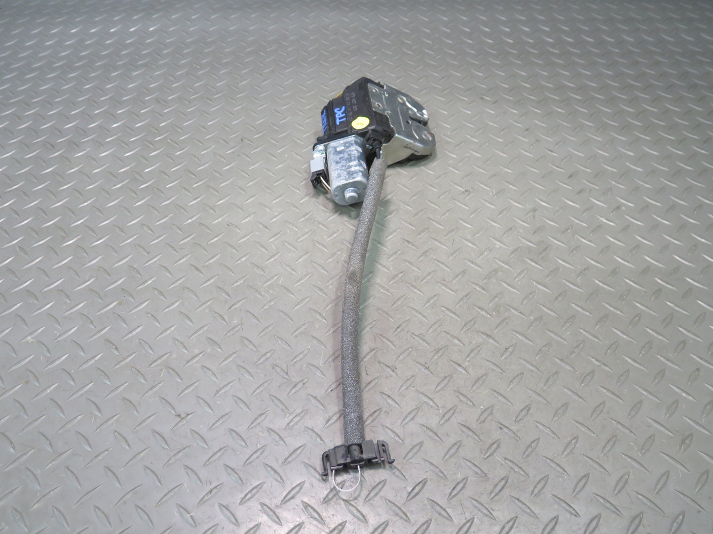 2011-2018 Porsche Cayenne 958 Rear Trunk Tailgate Lock Latch 7P5827505