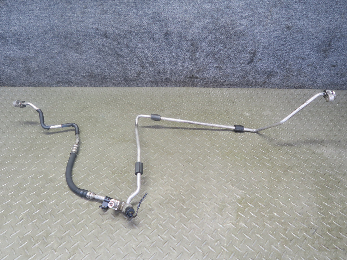 14-16 BMW F32 F33 435iX N55 Set of 3 A/C Air Condition Hose Pipe Line OEM