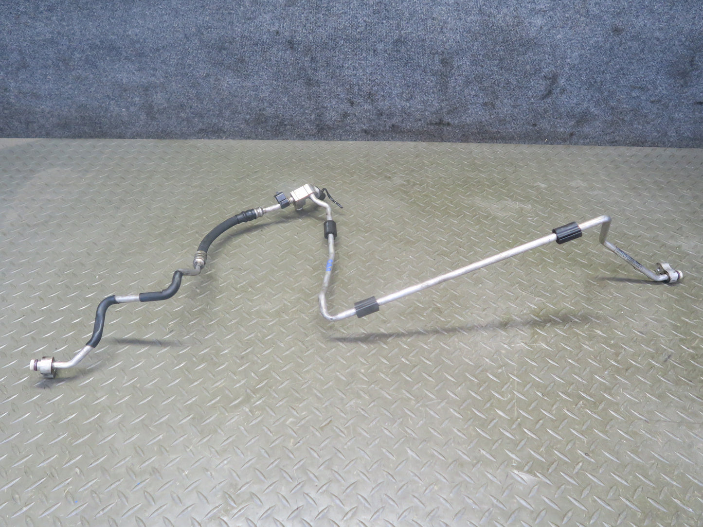 14-16 BMW F32 F33 435iX N55 Set of 3 A/C Air Condition Hose Pipe Line OEM