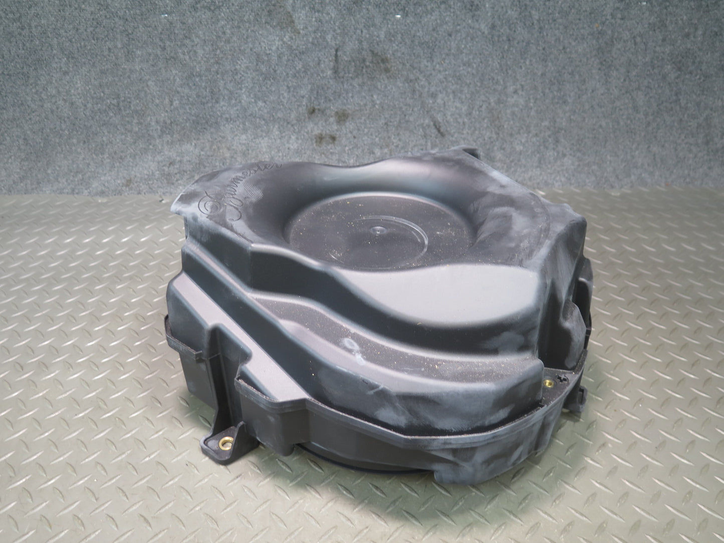 2011-2018 Porsche Cayenne 958 Burmester Subwoofer Bass Speaker W/ Amplifier