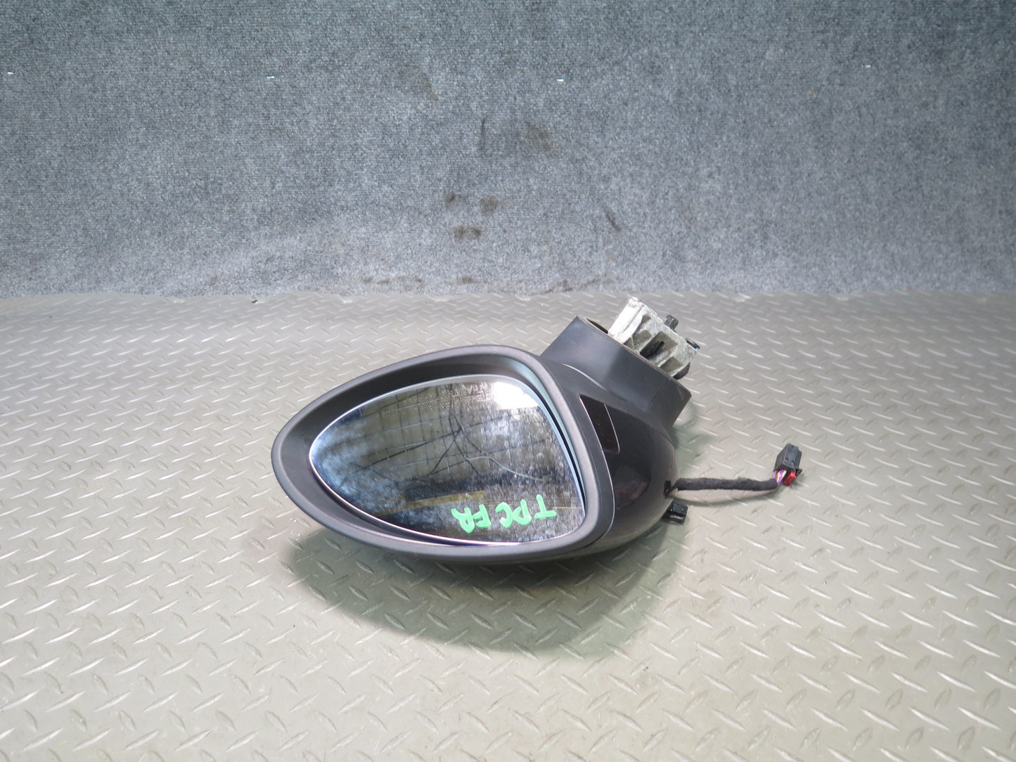 2011-2014 Porsche Cayenne 958 Right Side Rear View Door Mirror W/ Blind Spot