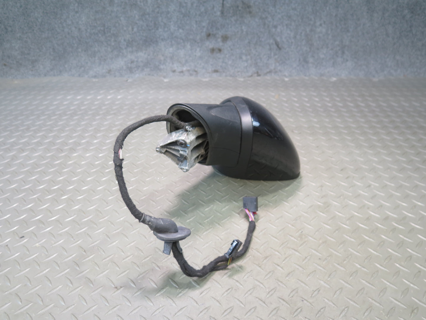 2011-2014 Porsche Cayenne 958 Right Side Rear View Door Mirror W/ Blind Spot