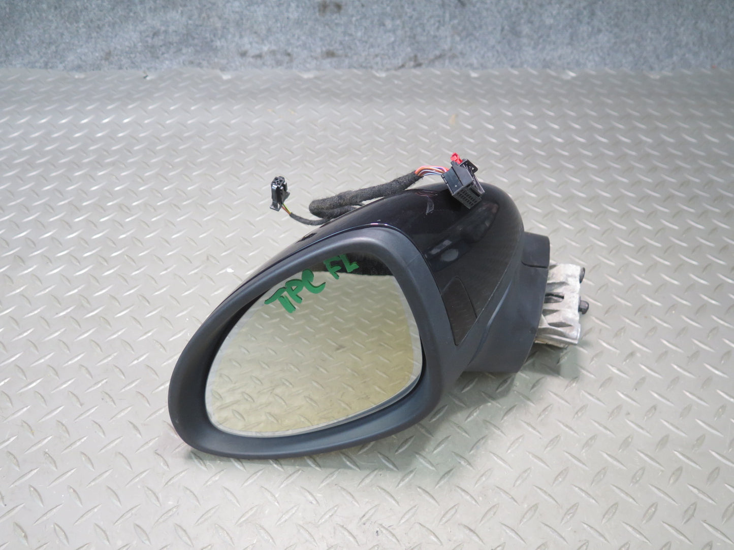 2011-2014 Porsche Cayenne 958 Left Side Rear View Door Mirror W/ Blind Spot