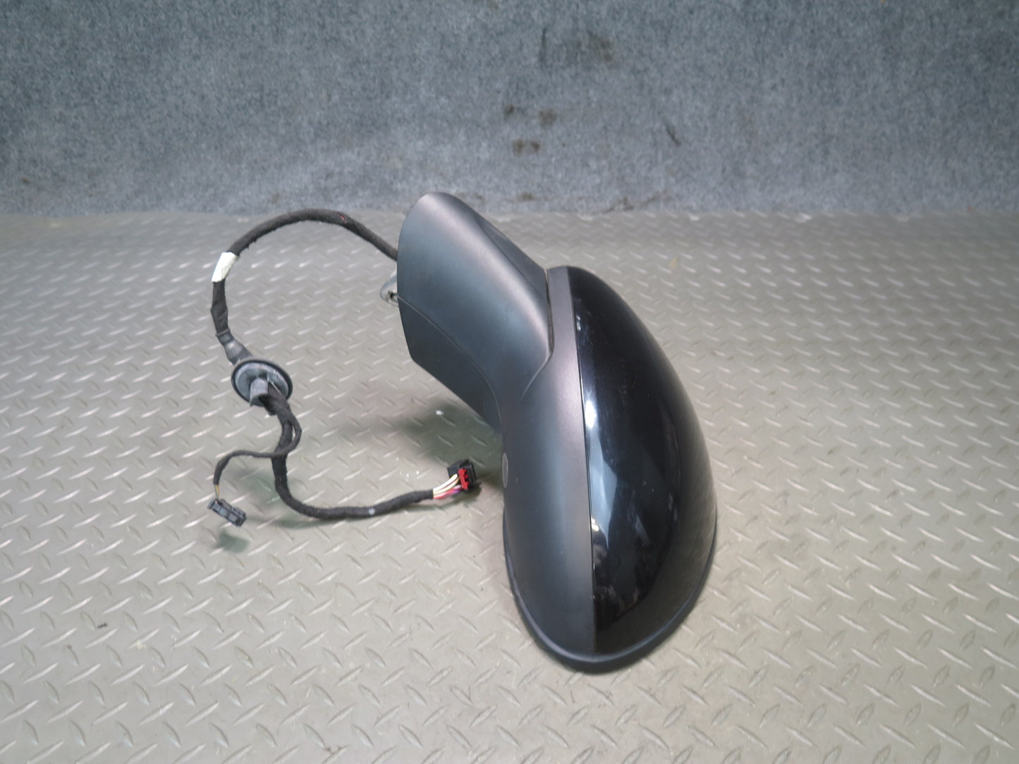 2011-2014 Porsche Cayenne 958 Left Side Rear View Door Mirror W/ Blind Spot