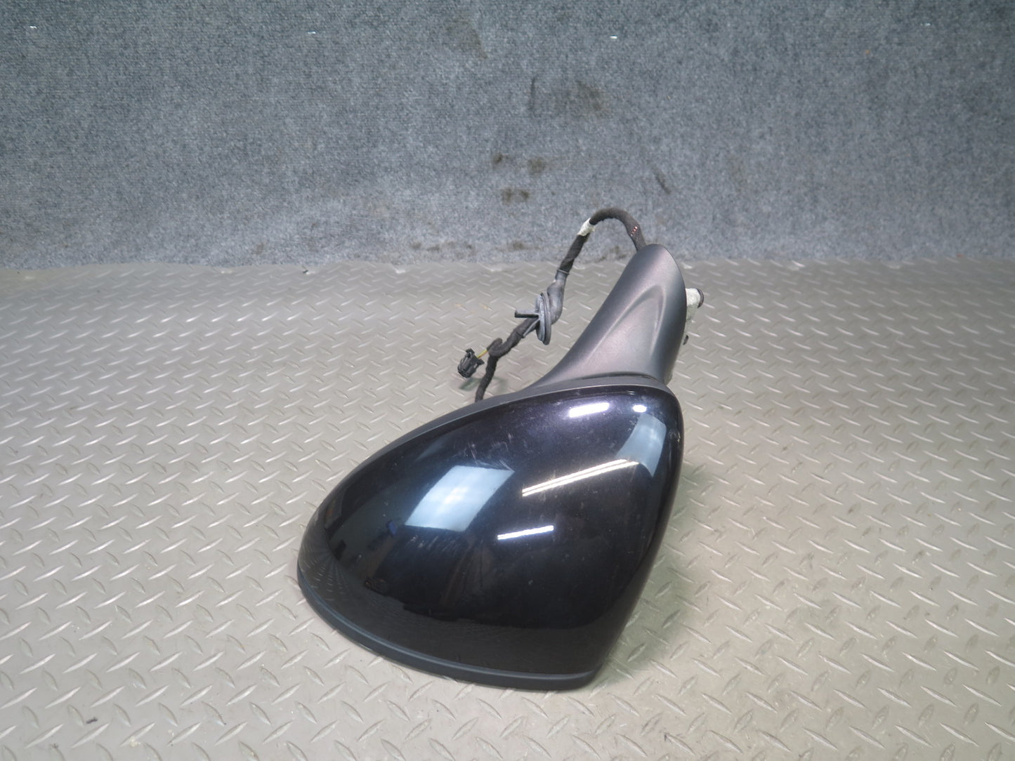 2011-2014 Porsche Cayenne 958 Left Side Rear View Door Mirror W/ Blind Spot