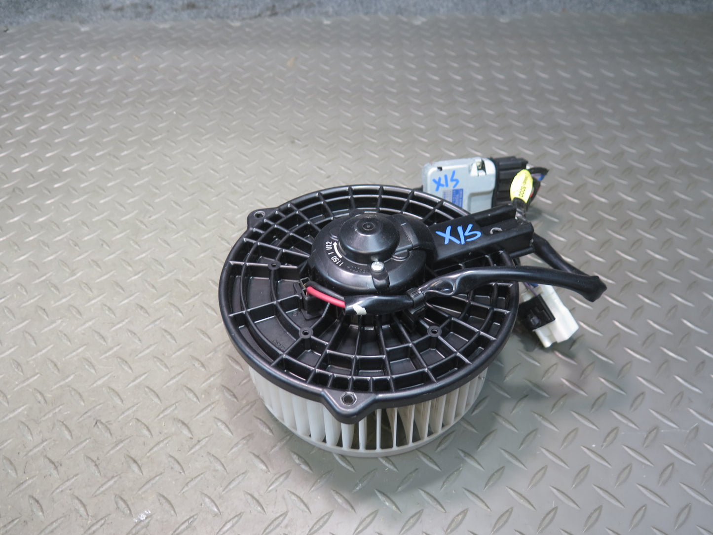 01-05 Lexus JCE10L IS300 A/C Heater Blower Motor Fan w Control Module Set OEM