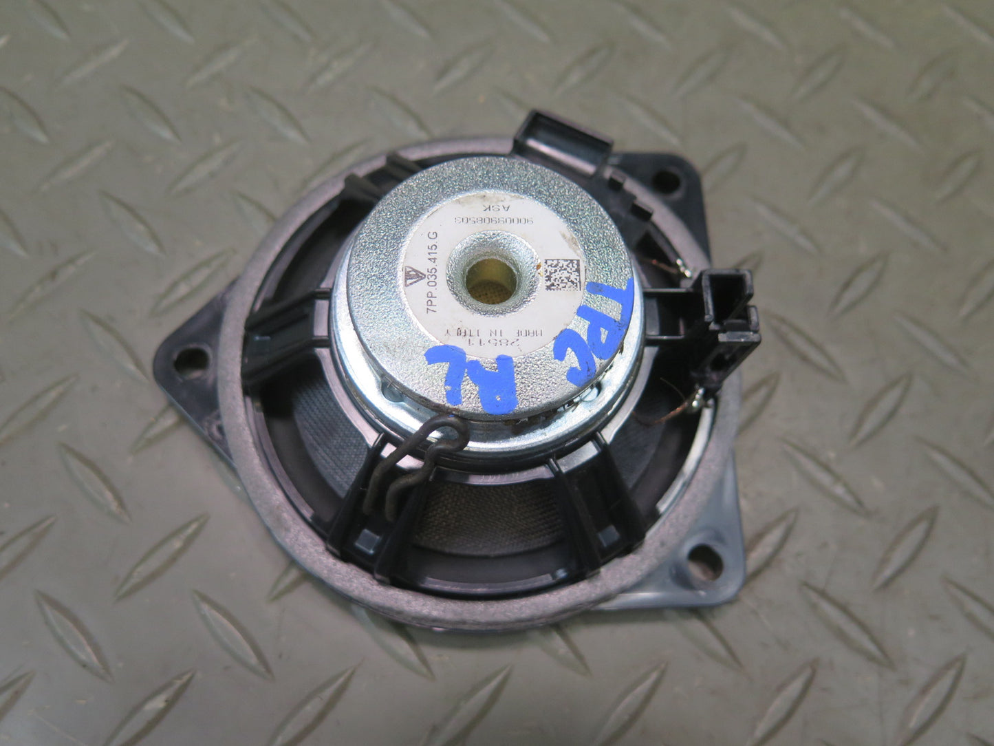 11-18 Porsche Cayenne 958 Rear Right Left Side Door Audio Speaker Burmester Set