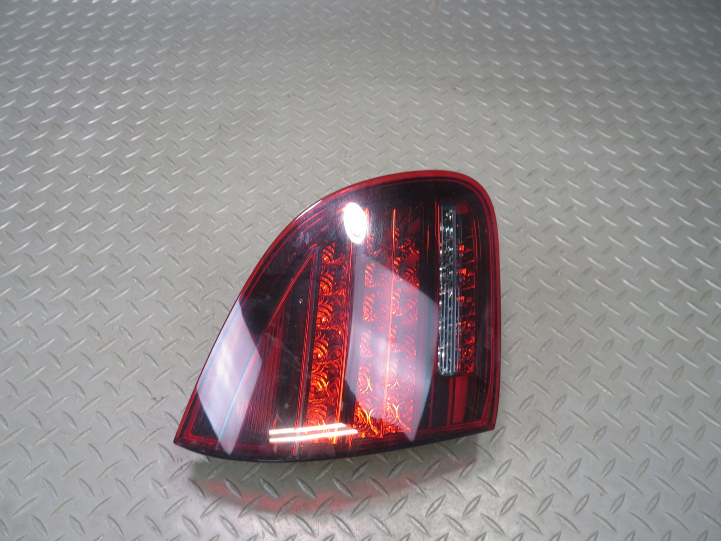 2011-2014 Porsche Cayenne 958 Rear Left Driver Side Inner Tail Light Lamp