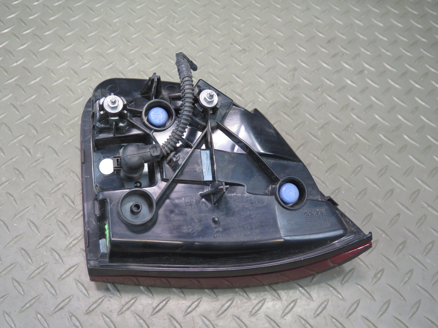 2011-2014 Porsche Cayenne 958 Rear Left Driver Side Inner Tail Light Lamp