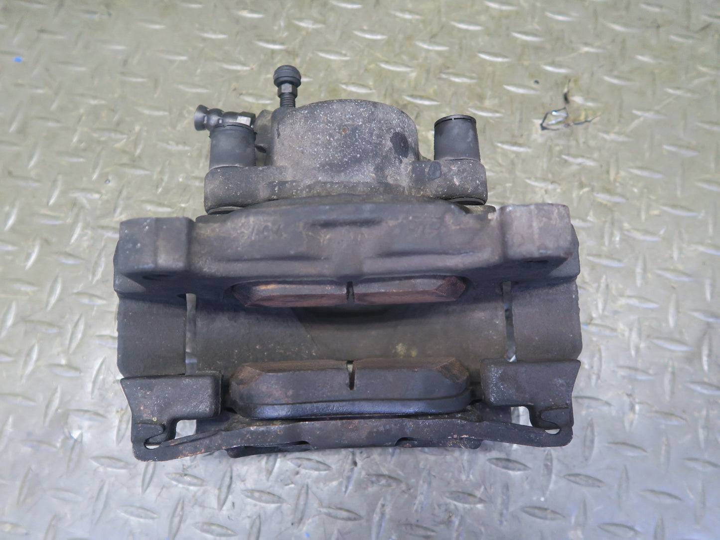 2012-2015 Range Rover Evoque L538 Front Left & Right Brake Caliper Set of 2