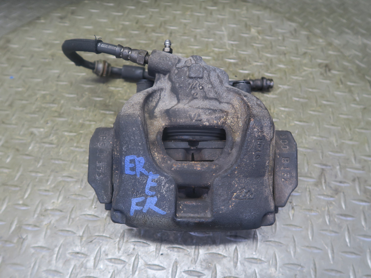 2012-2015 Range Rover Evoque L538 Front Left & Right Brake Caliper Set of 2