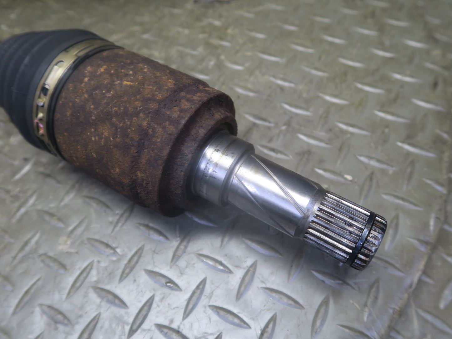 2012-2015 Range Rover Evoque L538 AWD Rear Left or Right Suspension Axle Shaft