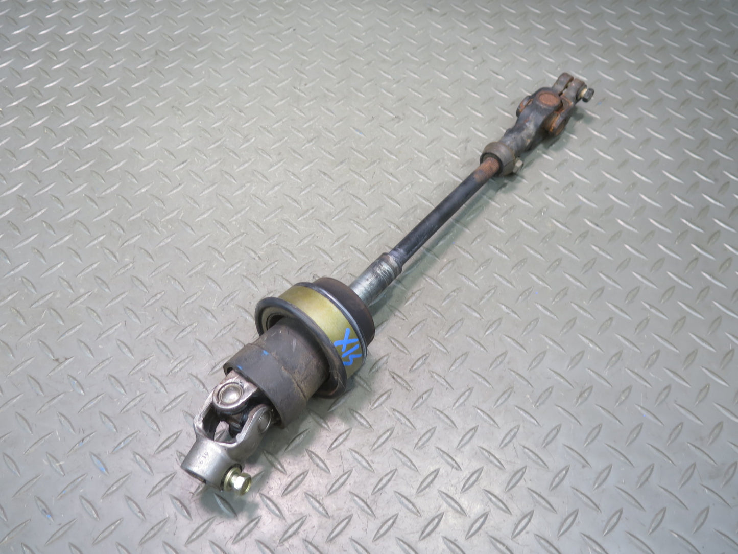 01-05 Lexus JCE10L IS300 Steering Column U Joint Linkage Shaft OEM