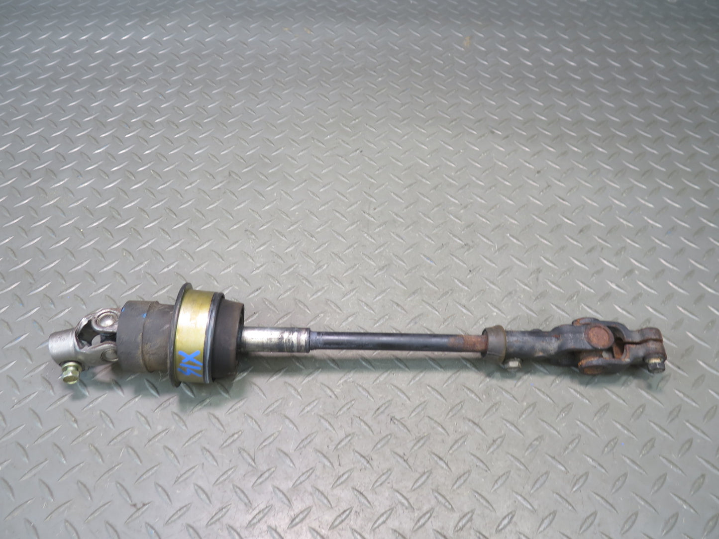 01-05 Lexus JCE10L IS300 Steering Column U Joint Linkage Shaft OEM