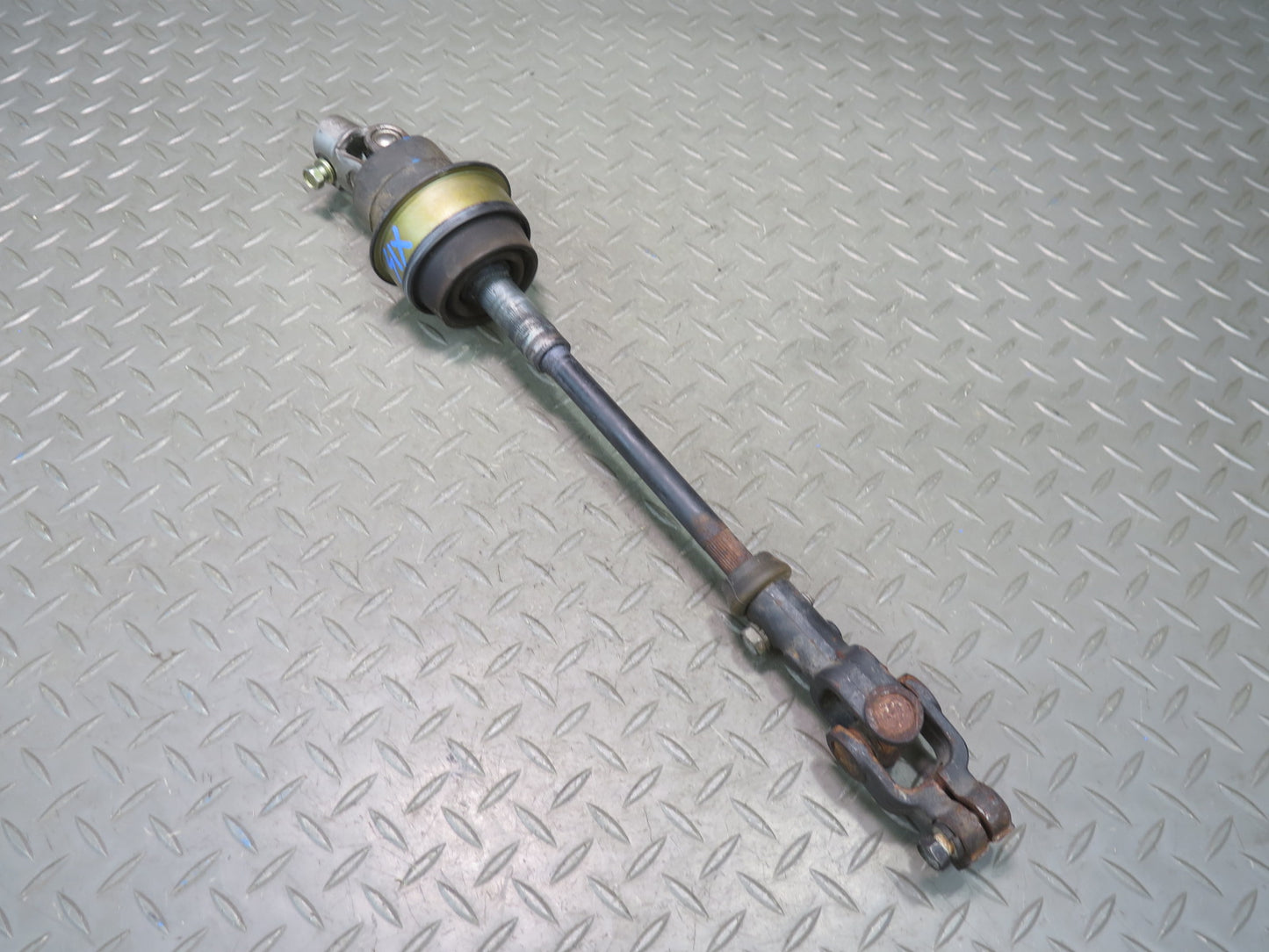 01-05 Lexus JCE10L IS300 Steering Column U Joint Linkage Shaft OEM