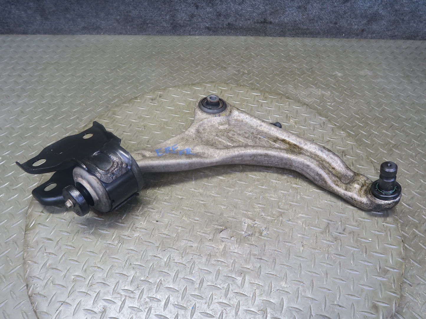 2012-2019 Range Rover Evoque L538 Front Right Suspension Lower Control Arm