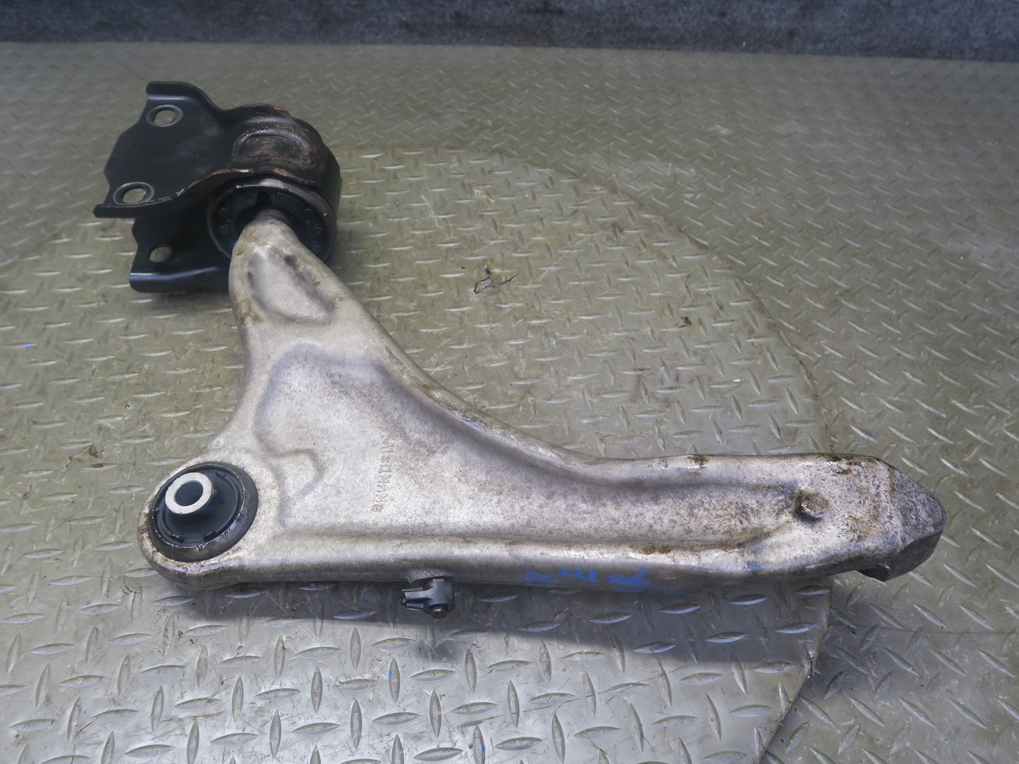 2012-2019 Range Rover Evoque L538 Front Right Suspension Lower Control Arm