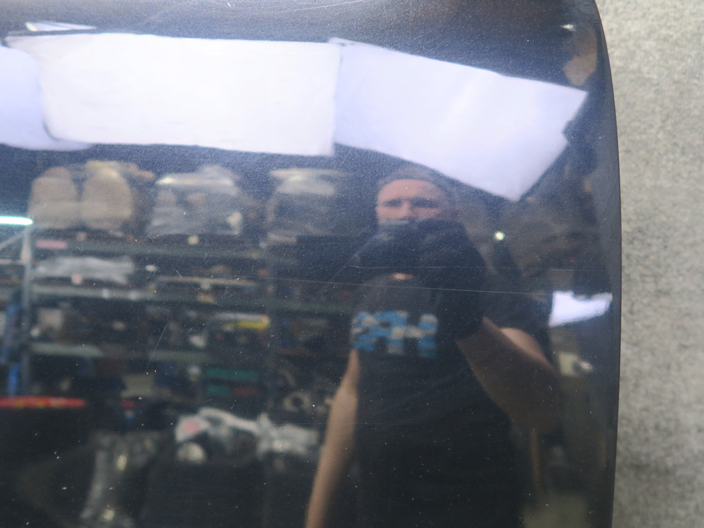 2011-2018 Porsche Cayenne 958 Front Right Side Door Shell Panel W/ Glass Black