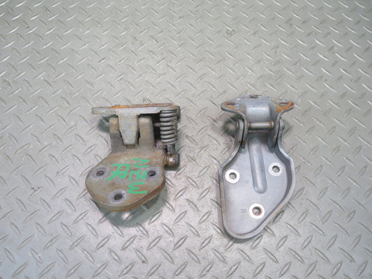 79-83 Datsun 280ZX S130 Set of 2 Right Lower & Upper Door Hinge Gray OEM