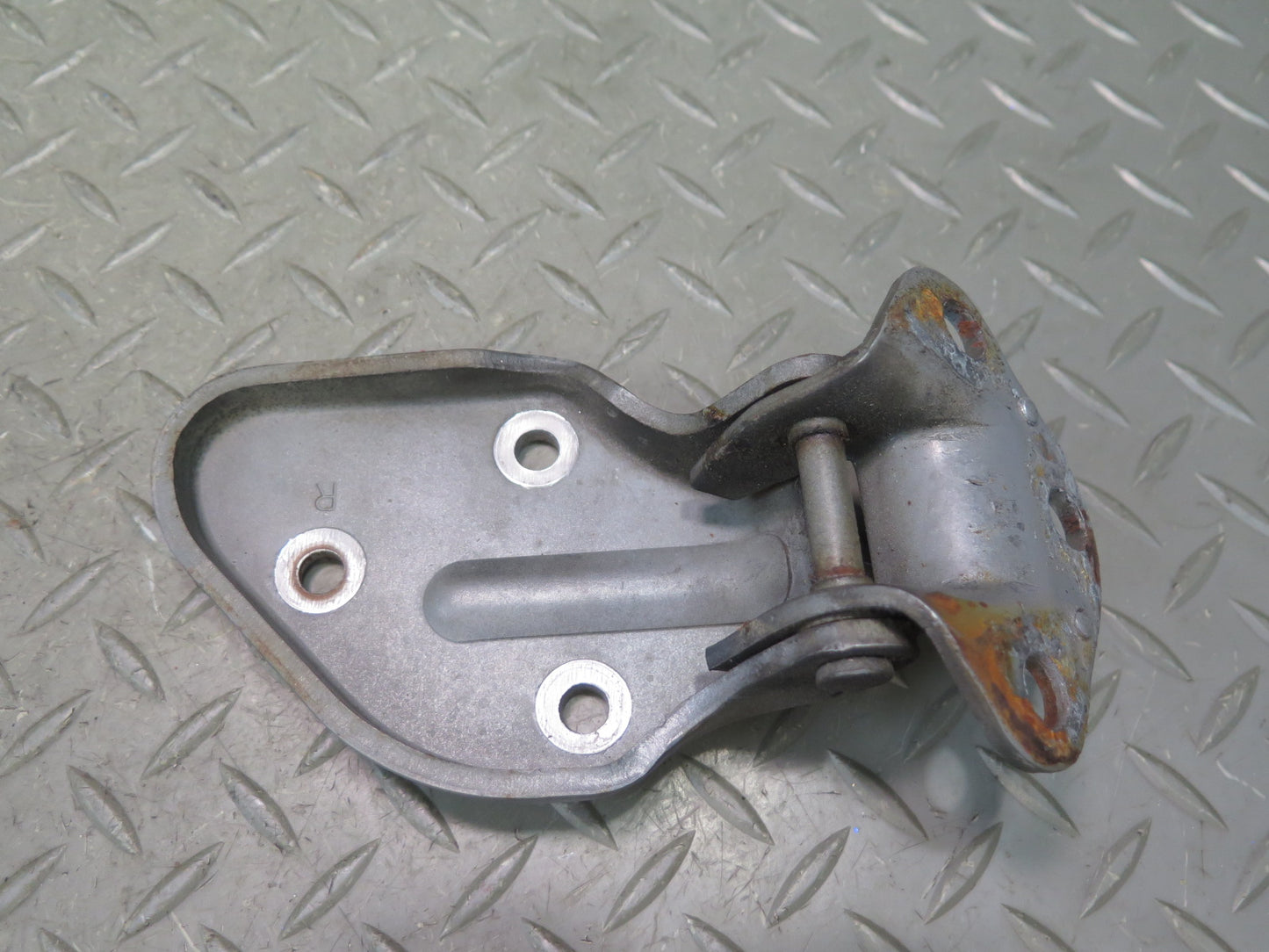 79-83 Datsun 280ZX S130 Set of 2 Right Lower & Upper Door Hinge Gray OEM