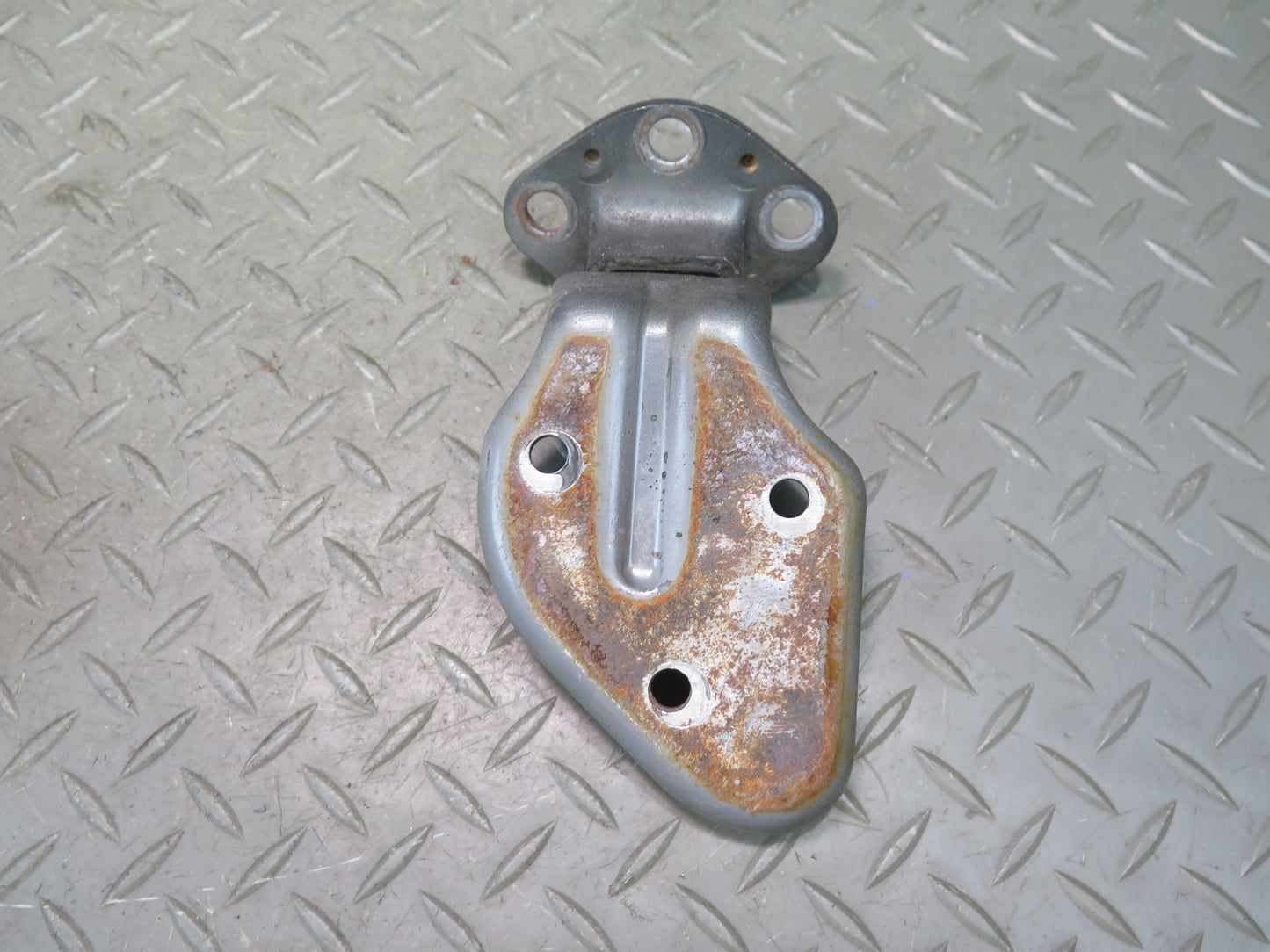 79-83 Datsun 280ZX S130 Set of 2 Right Lower & Upper Door Hinge Gray OEM