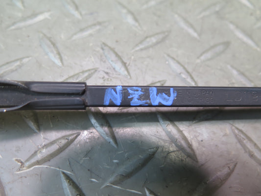 79-83 Datsun Nissan 280ZX S130 2+0 Set of 2 Front Windshield Wiper Arm OEM
