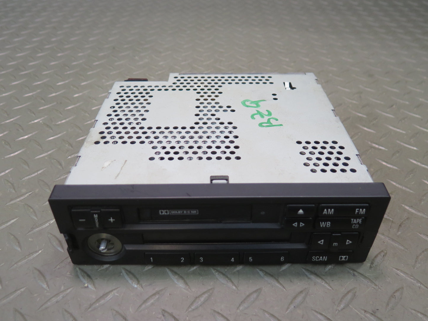 96-02 BMW E36/7 Z3 Radio Stereo Cassette Tape Player 8364944 OEM
