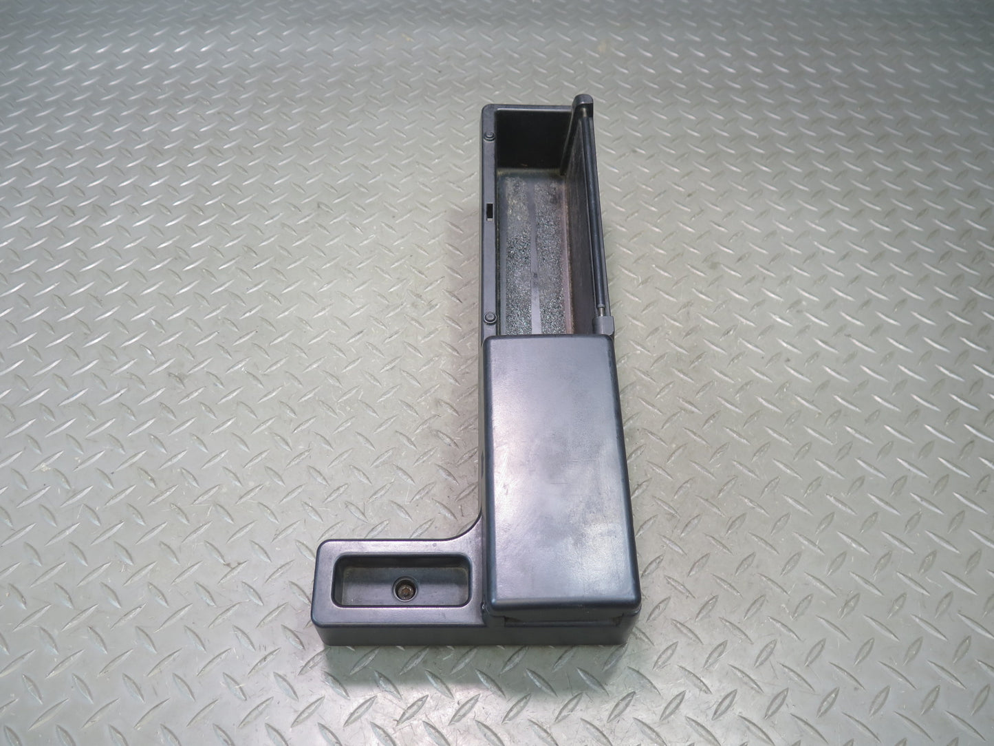 96-02 BMW E36/7 Z3 Center Console Armrest CUP Holder w Valet Insert 1469516 OEM