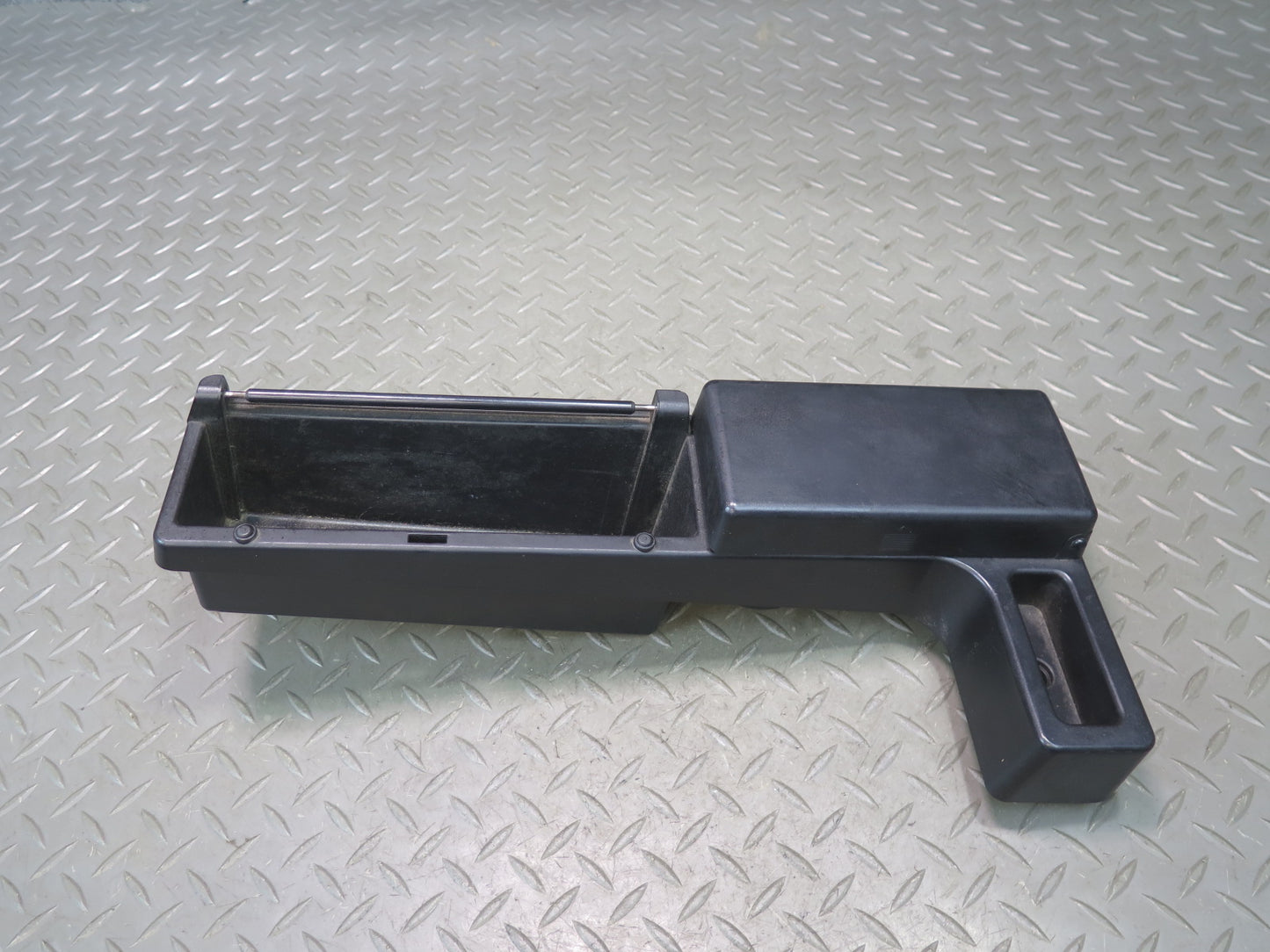 96-02 BMW E36/7 Z3 Center Console Armrest CUP Holder w Valet Insert 1469516 OEM