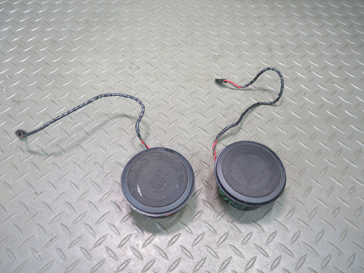 96-99 BMW E36/7 Z3 Harman Kardon Rear Left & Right MID Range Speaker Set OEM