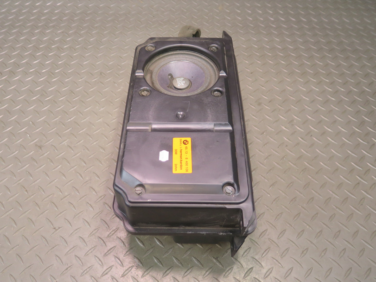 98-99 BMW E36/7 Z3 Roadster Rear Harman Kardon Subwoofer Box Speaker OEM