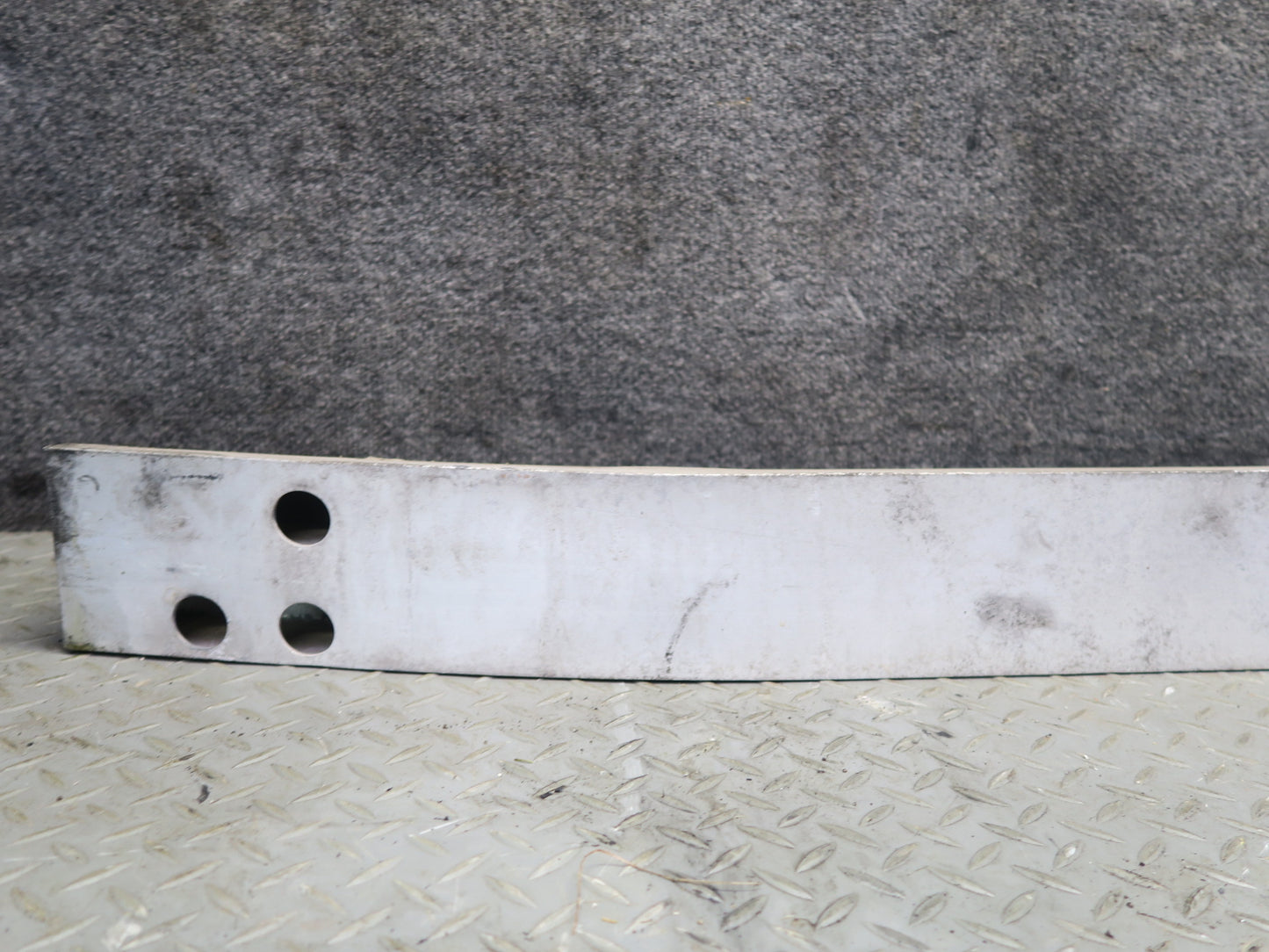 01-05 Lexus JCE10L IS300 Front Bumper Impact Reinforcement Bar OEM