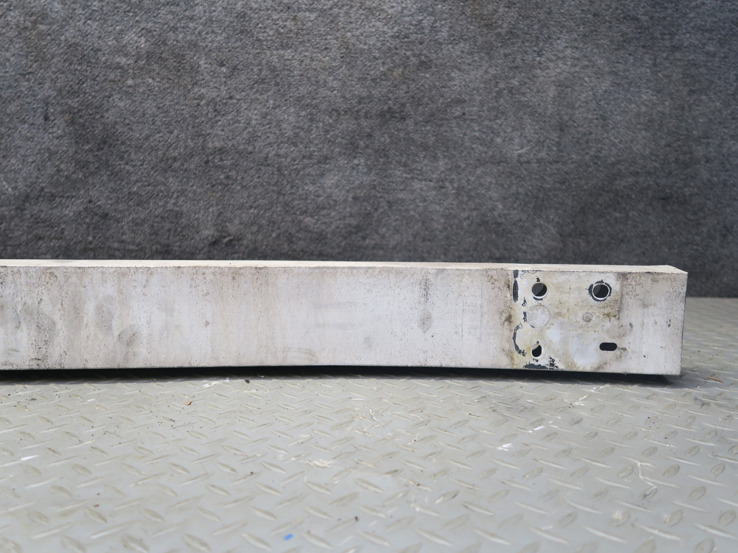 01-05 Lexus JCE10L IS300 Front Bumper Impact Reinforcement Bar OEM