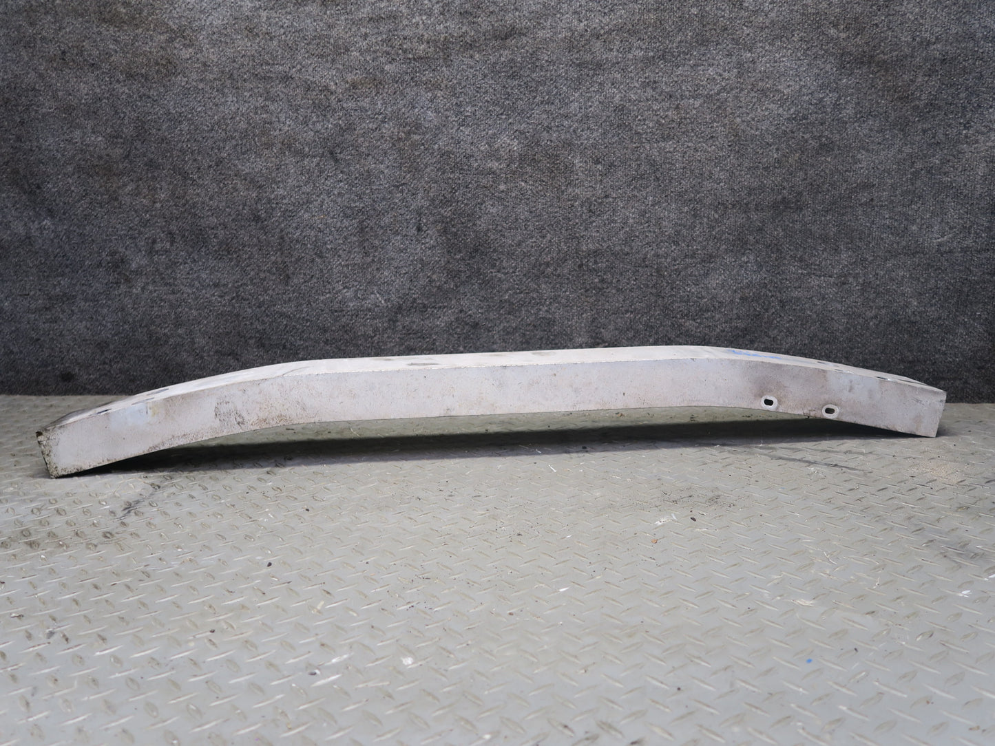01-05 Lexus JCE10L IS300 Front Bumper Impact Reinforcement Bar OEM