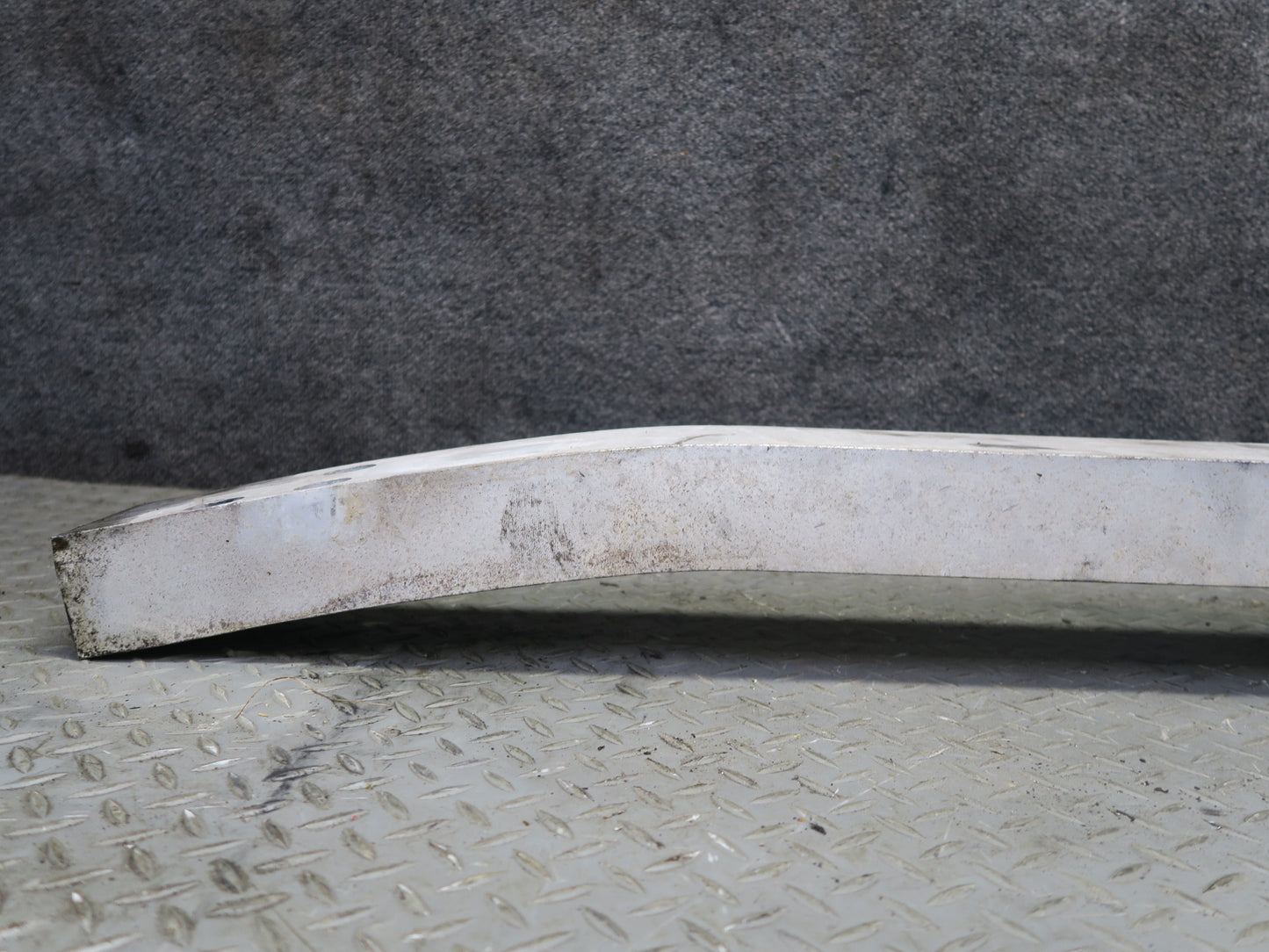 01-05 Lexus JCE10L IS300 Front Bumper Impact Reinforcement Bar OEM