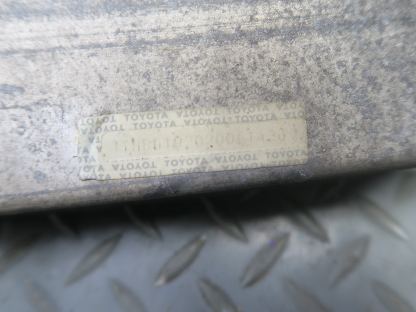 01-05 Lexus JCE10L IS300 Sedan Rear Bumper Impact Reinforcement Bar OEM