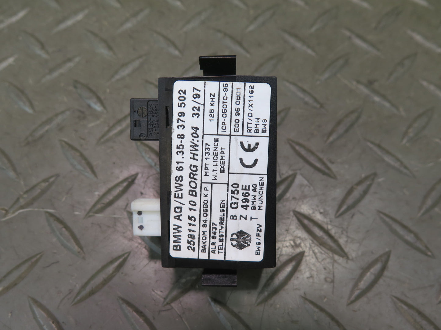 96-02 BMW E36/7 Z3 Immobilizer Transmitter Receiver Relay Module 8379502 OEM