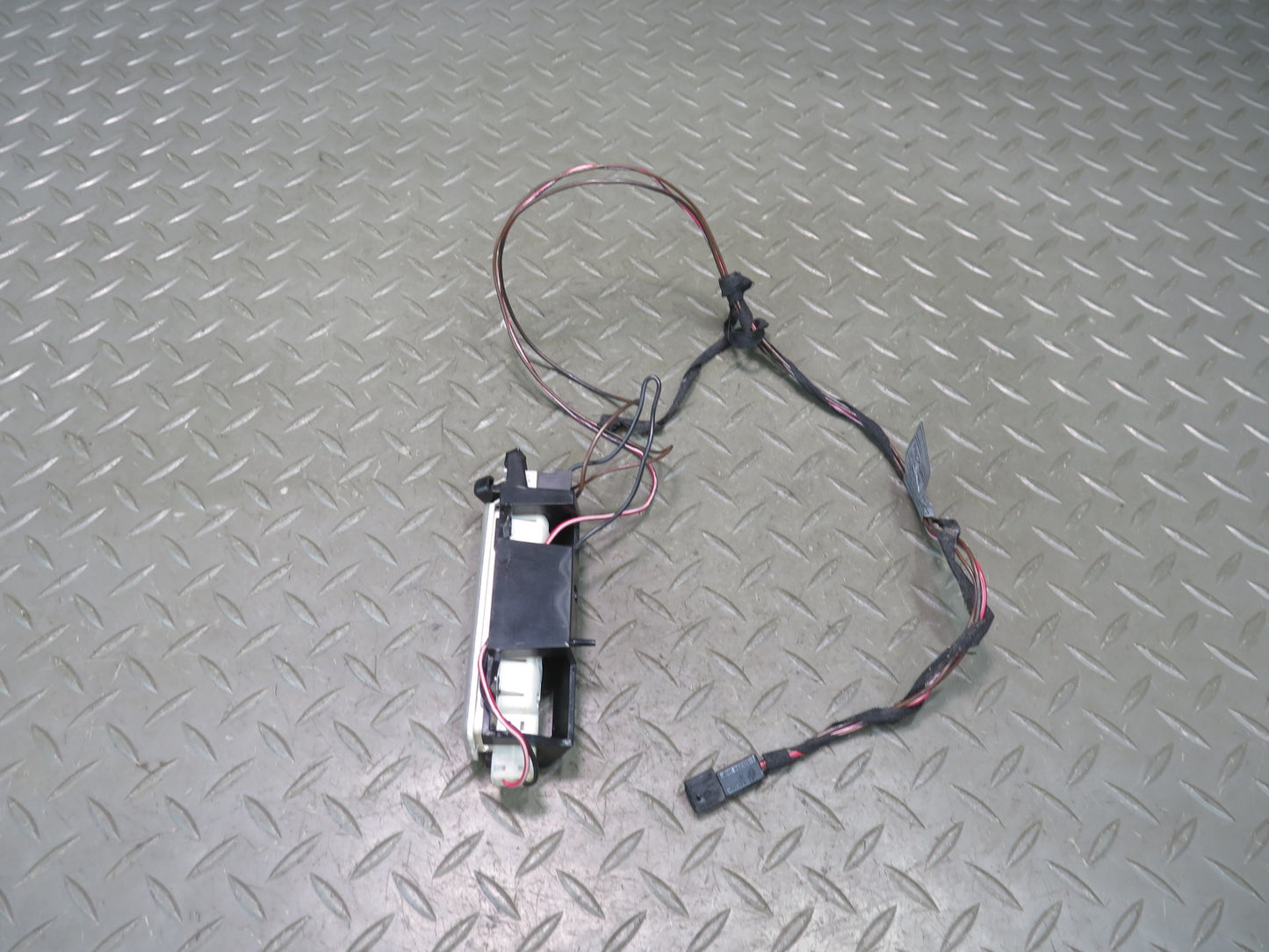 96-02 BMW E36/7 Z3 Interior Light Lamp OEM