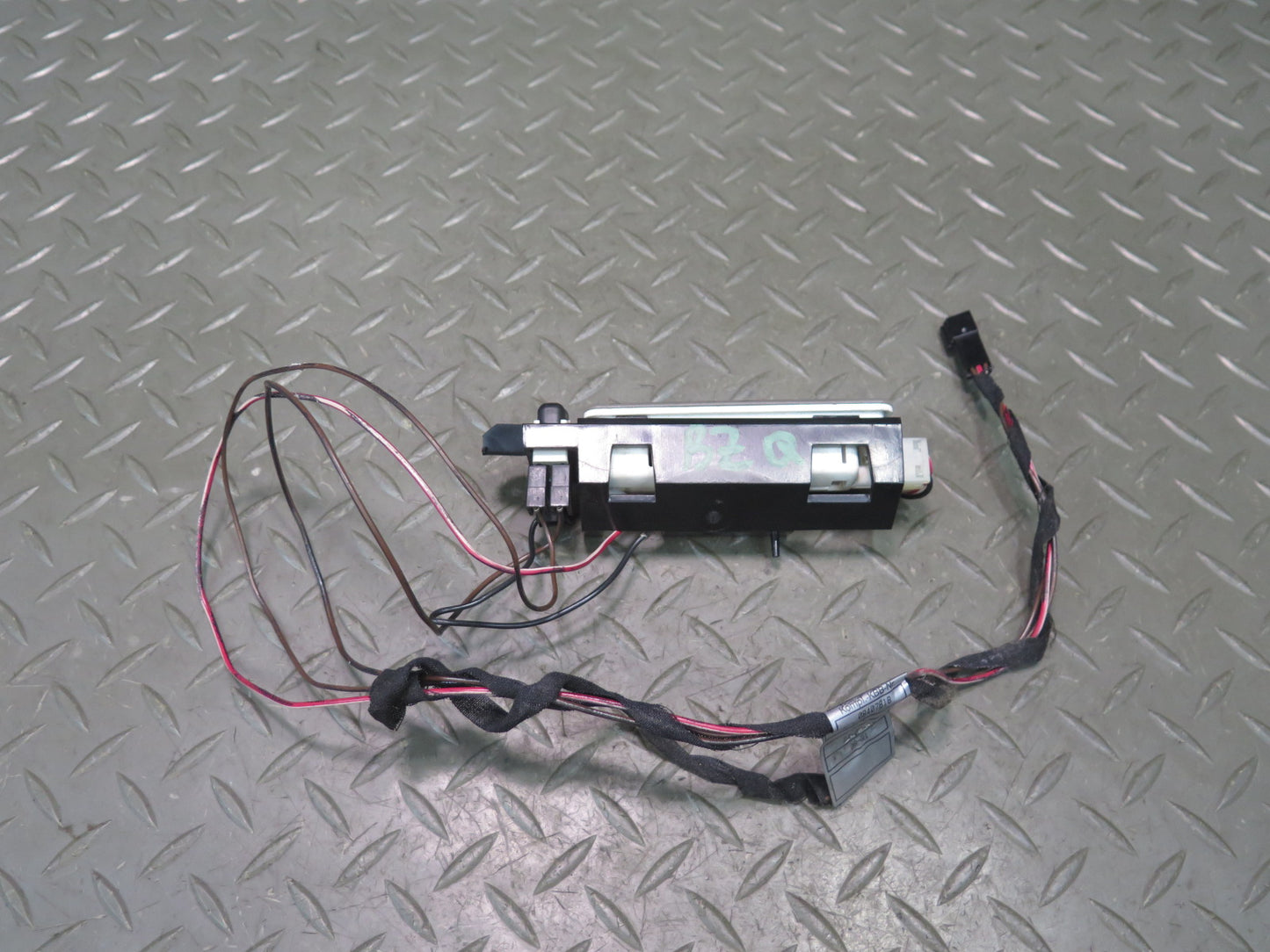 96-02 BMW E36/7 Z3 Interior Light Lamp OEM