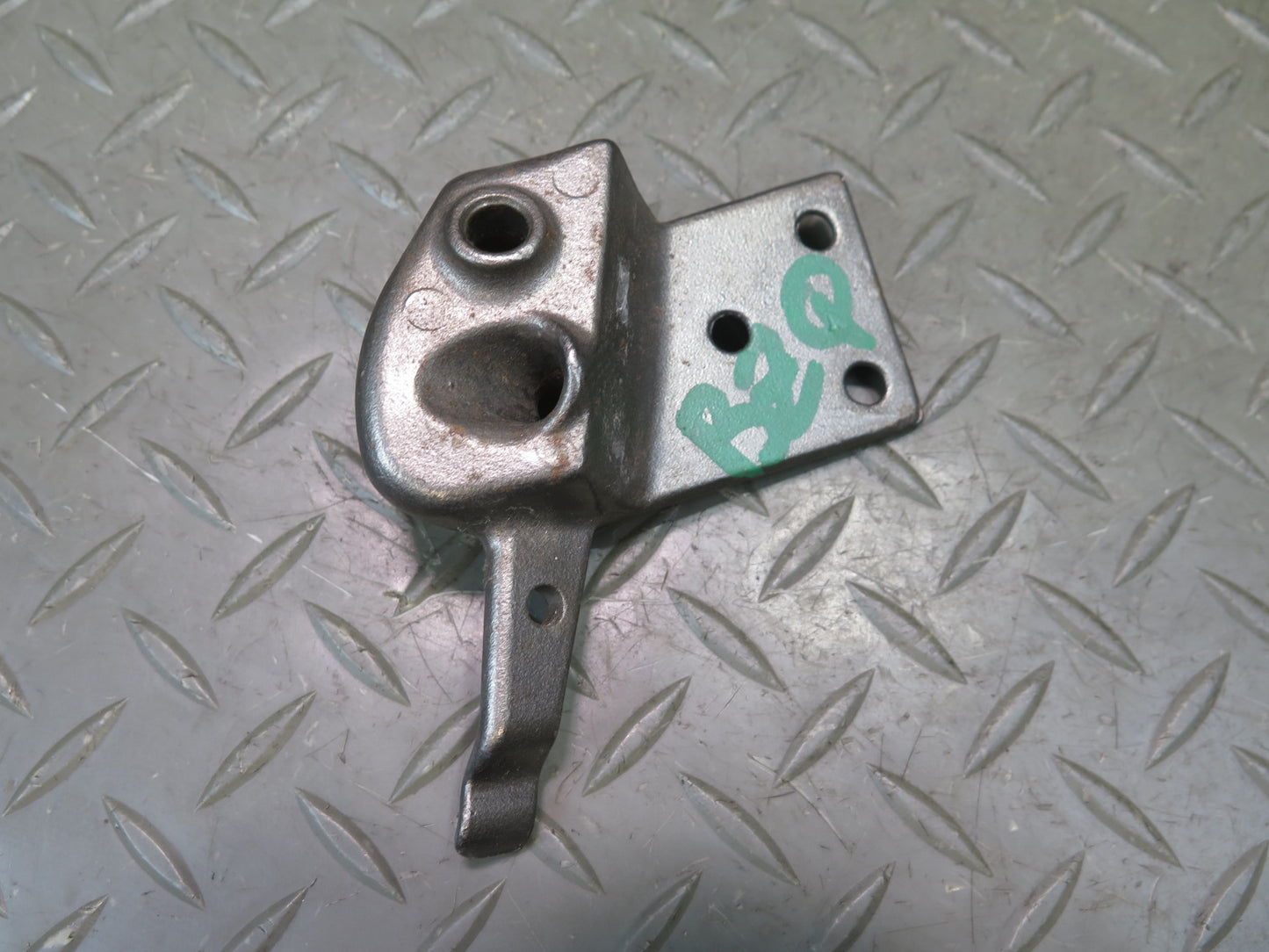 96-02 BMW E36/7 Z3 Roadster Set of 2 Left & Left TOP Roof Base Plate OEM